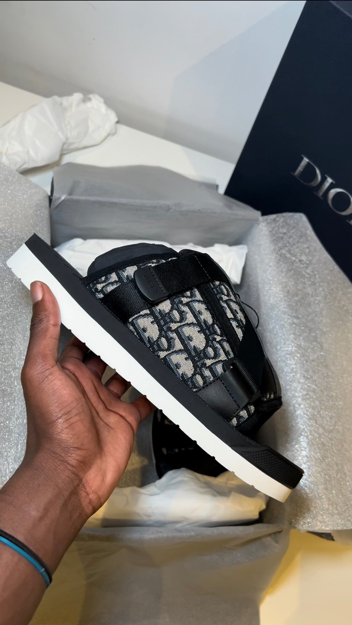 Adore